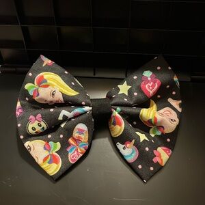 Jojo bow